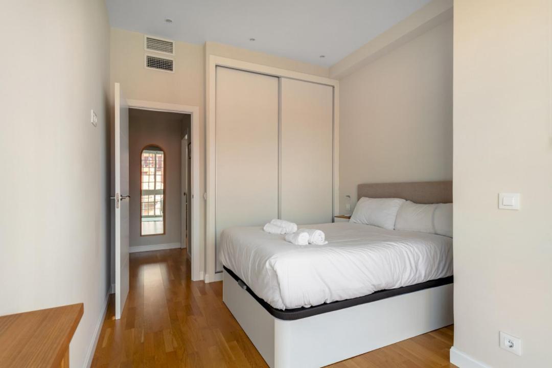 Bright With Views - 2Bd 1Bth- Av America 마드리드 외부 사진